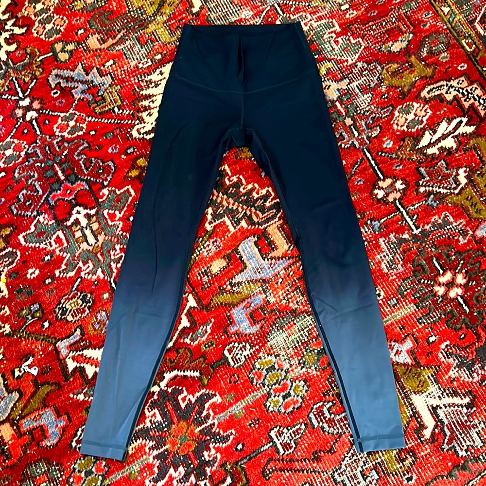 {LuluLemon} Ombré Wonder Yoga Pants